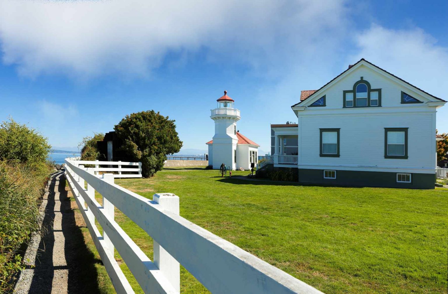 Mukilteo Lighthouse on a sunny day